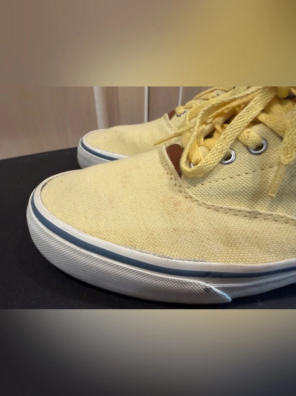 Polo by Ralph Lauren Men’s Yellow Canvas Boat Shoes 9
